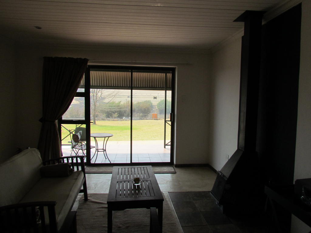 Pumula Guest Farm Villa Fouriesburg Ngoại thất bức ảnh