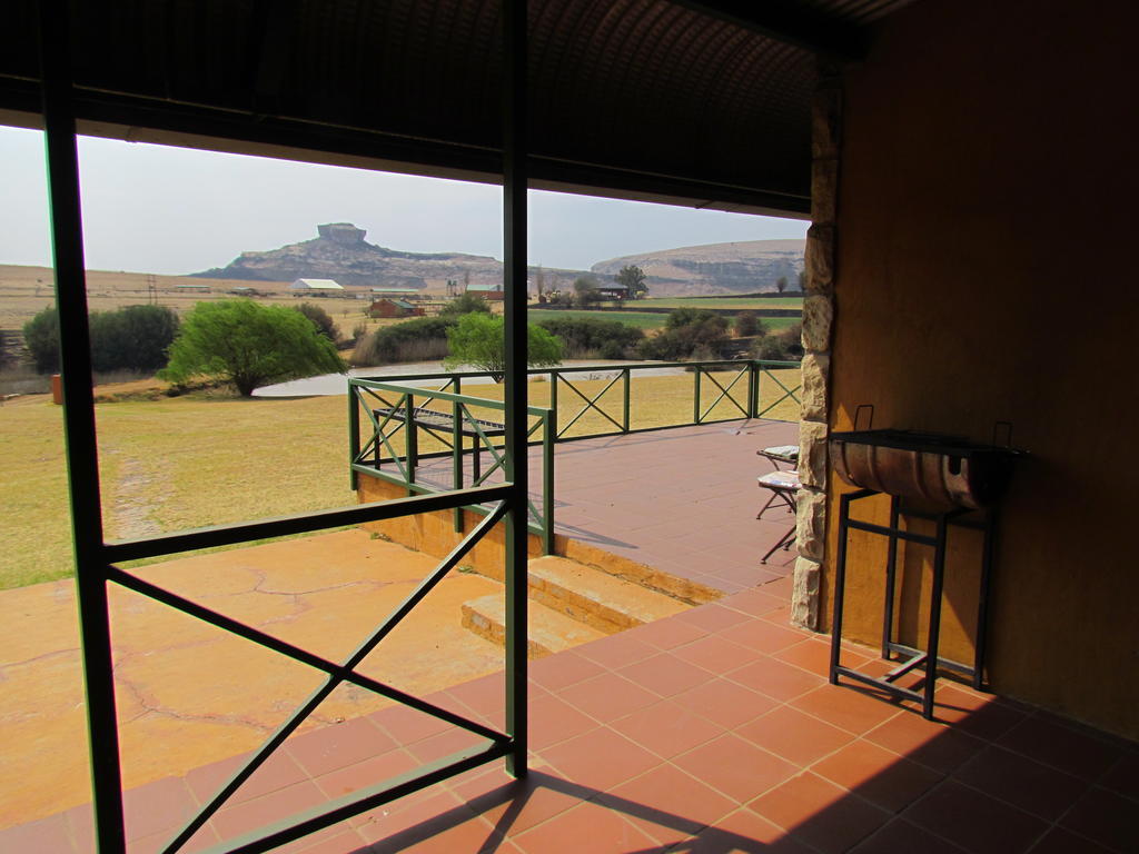 Pumula Guest Farm Villa Fouriesburg Ngoại thất bức ảnh
